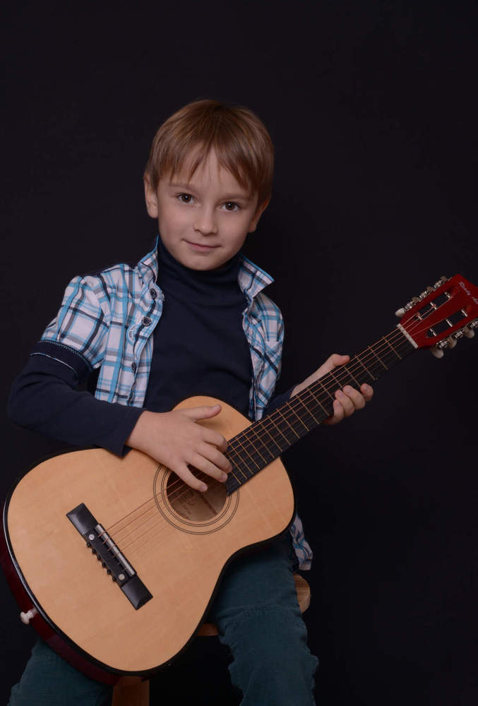 Маленький гитарист