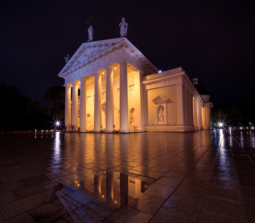 Photograph by Saulius Mikalauskas