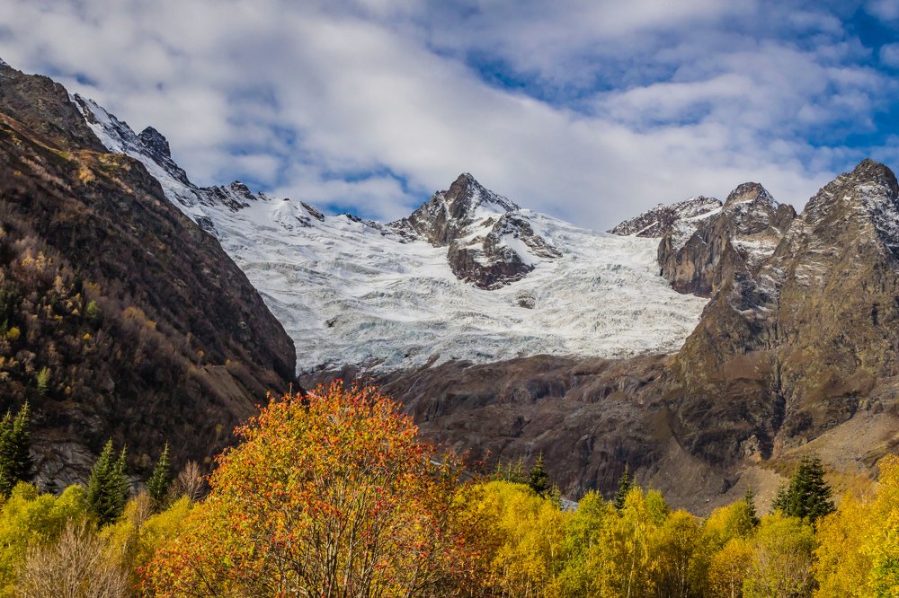 Ледник Алибек. Кавказ.