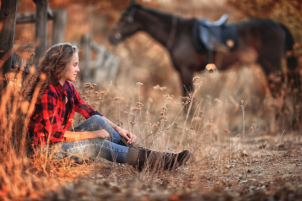 Однажды осенним теплым вечером...)
