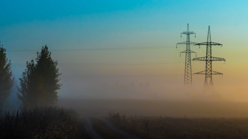 Туманное утро в начале осени