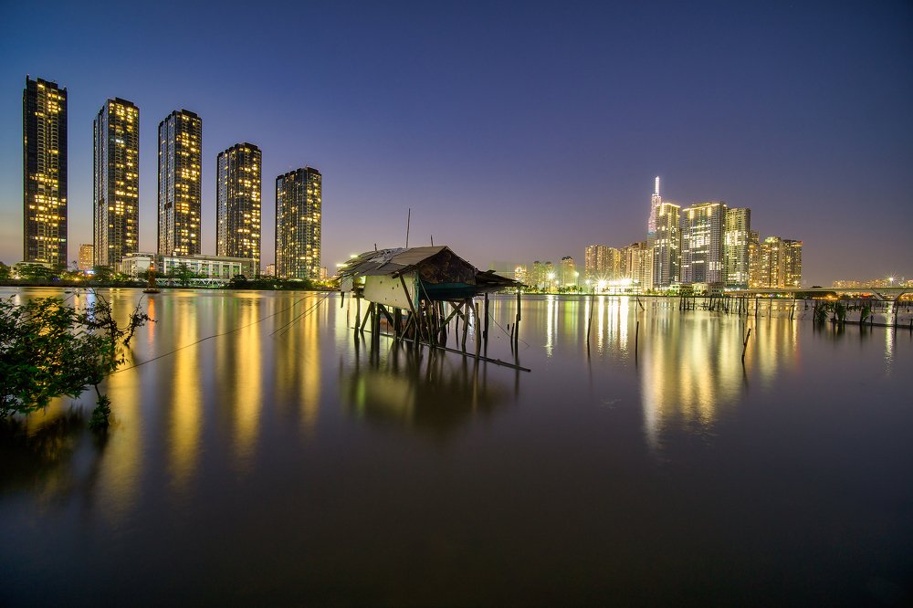 Photograph by Cao Tuan