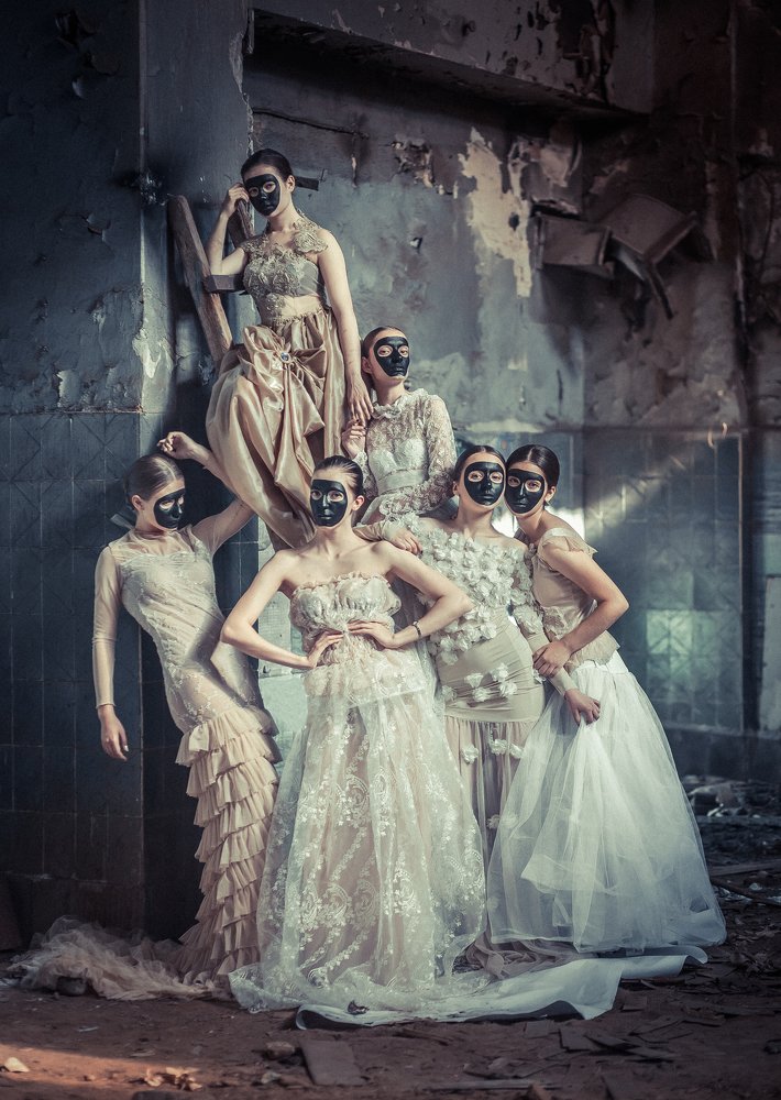 Photograph by Anton Surkov