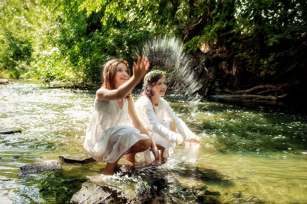 Юные Мавки. Гадания на Ивана Купала.