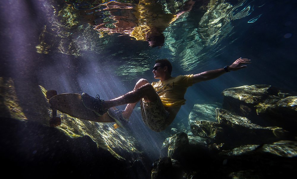 Photograph by Hernan Santiago