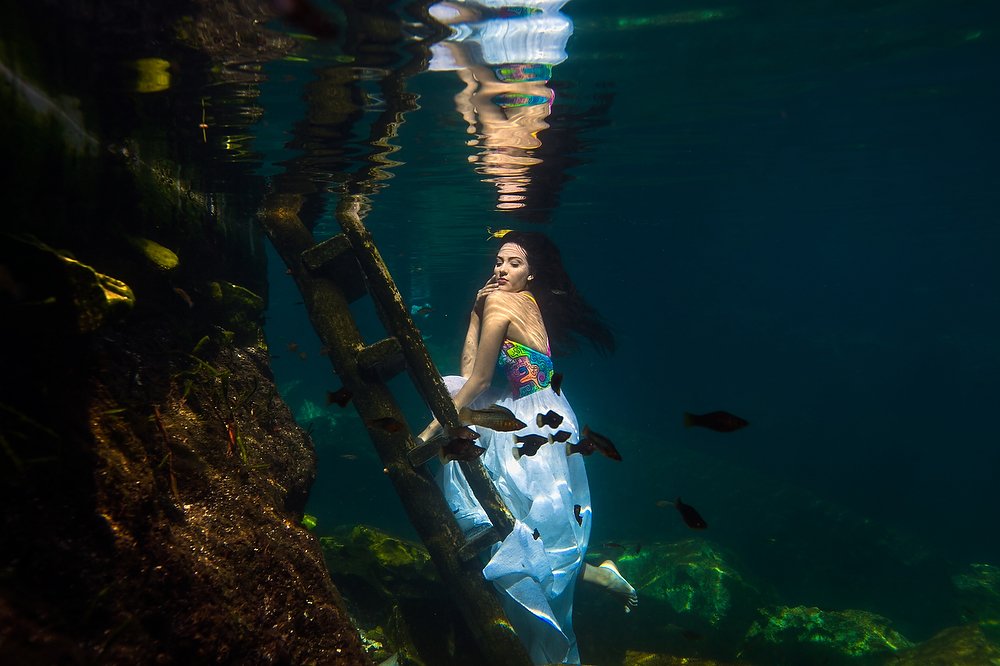 Photograph by Hernan Santiago