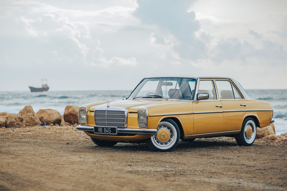 Photograph by Hakob Kalashyan