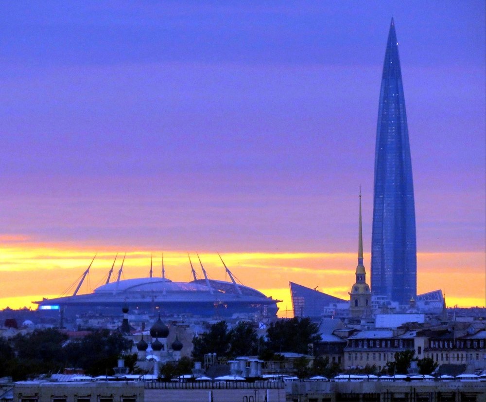 Закат в Санкт- Петербурге.