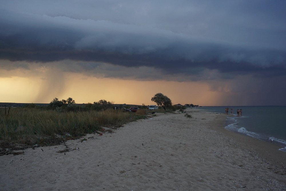 Гроза на Азовском море