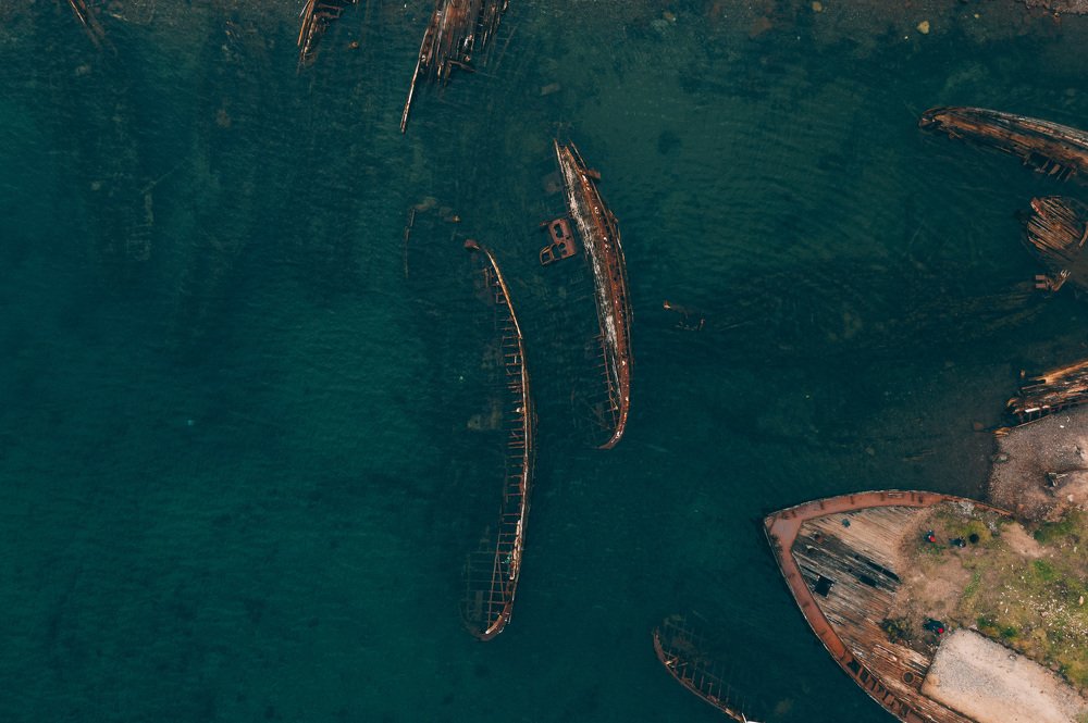 Кладбище кораблей в Териберке