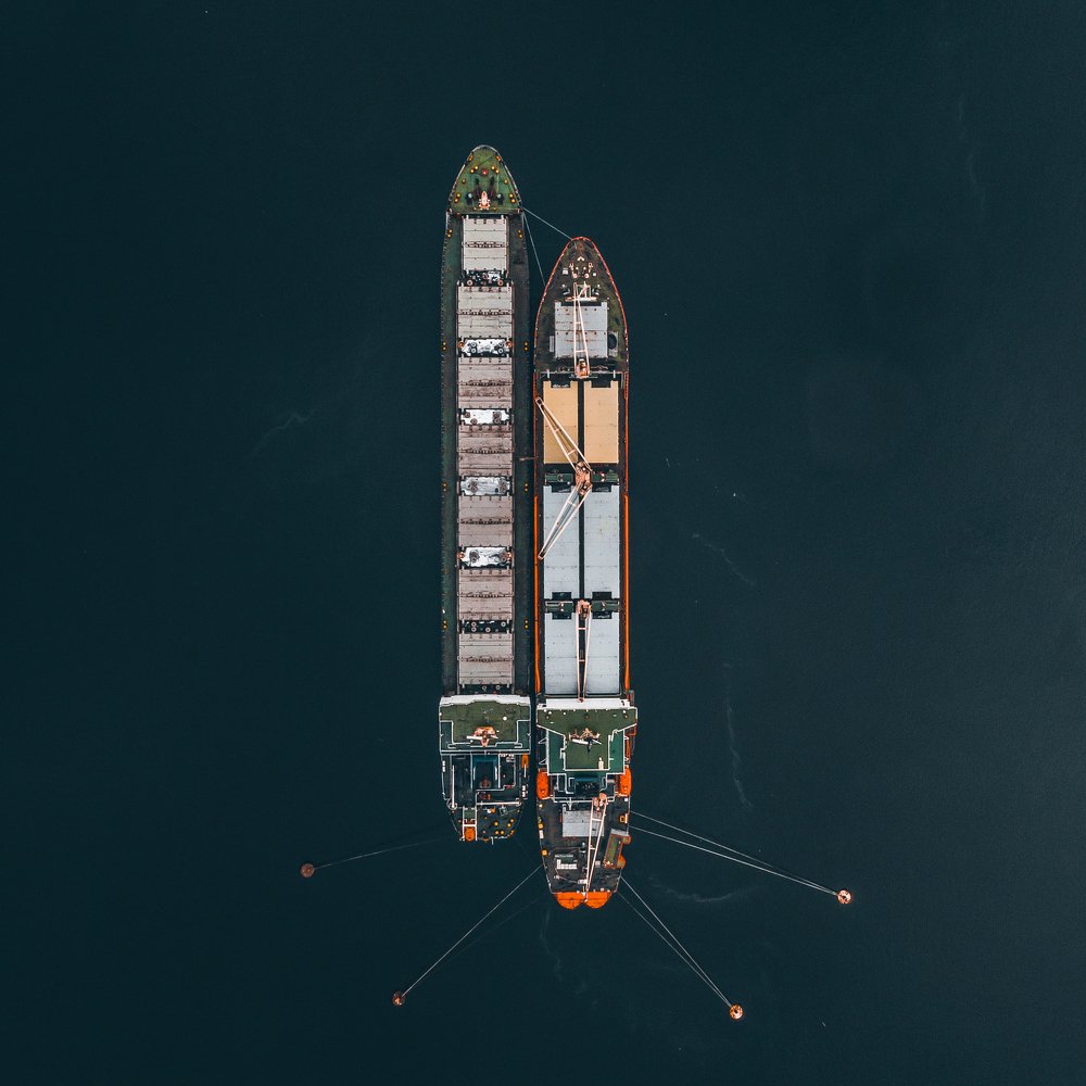 Photograph by Yan Silchenko