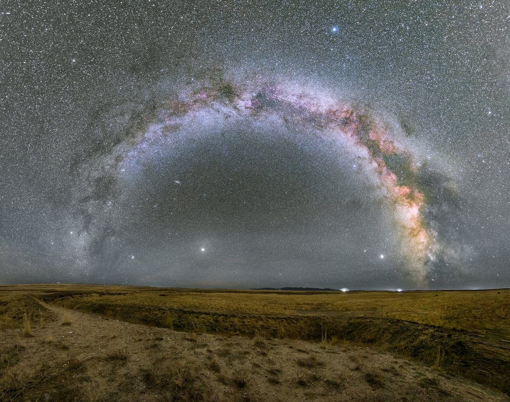 Фотография автора Евгений Бондарь