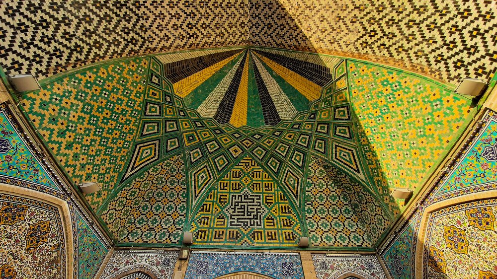 Photograph by ali bakhshi