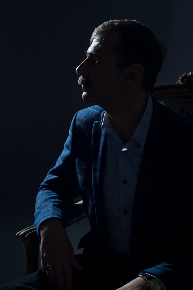 Портрет в профиль.