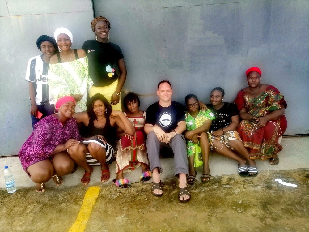 Белый танец.