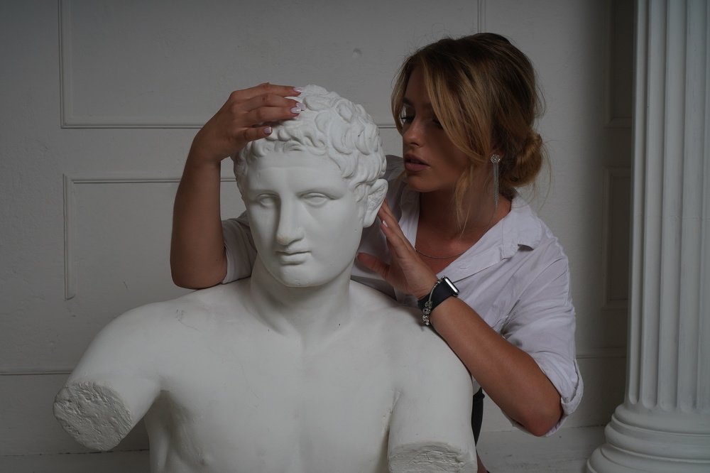 Порой и черт боится мыслей, что зреют в женской голове