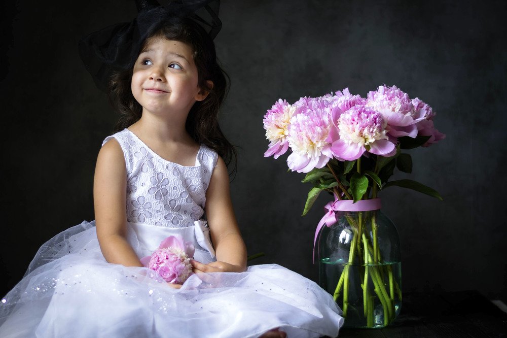 Девочка в шляпке