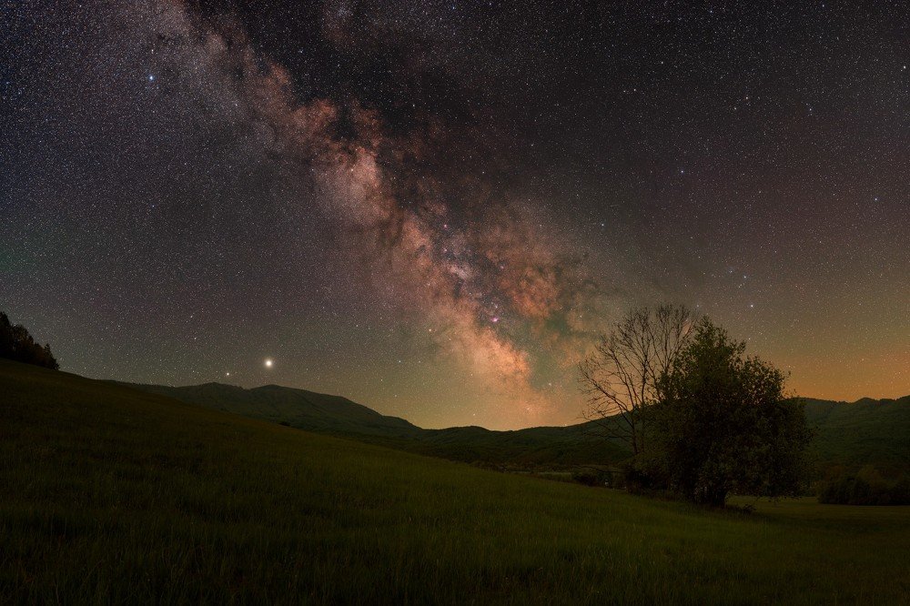 Glow in the night sky