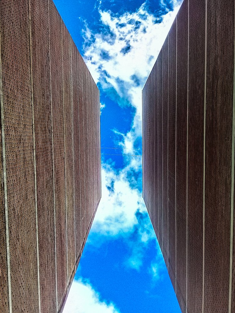 Многоэтажки