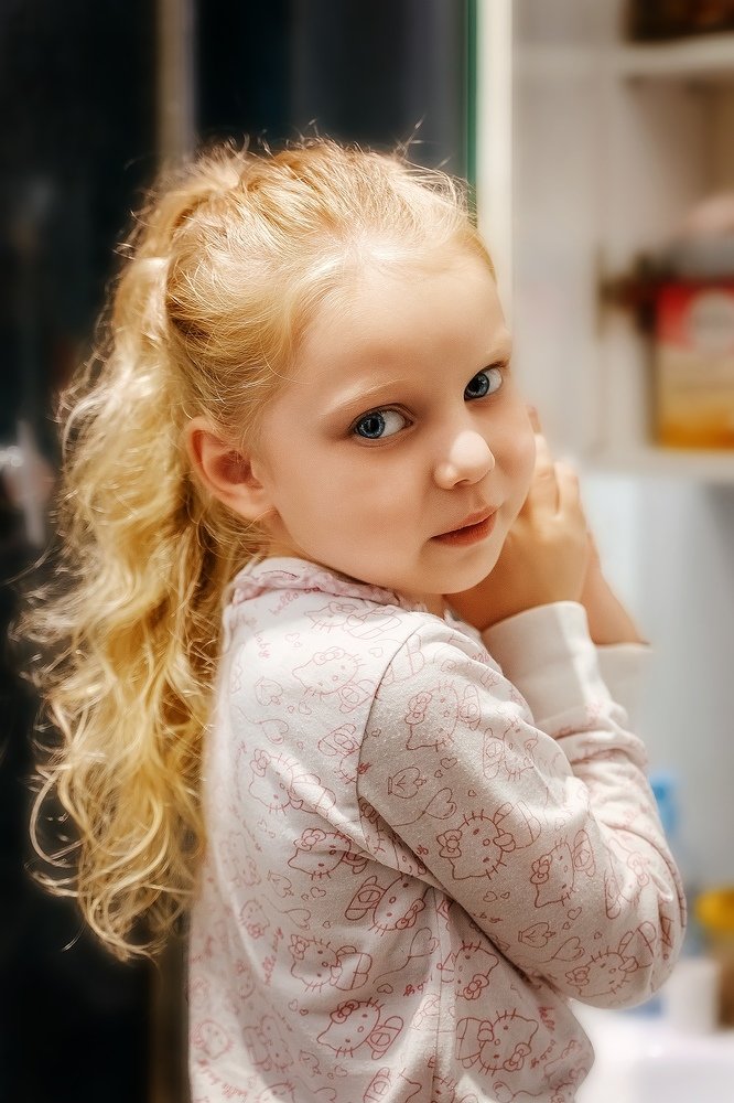 Златавласка.