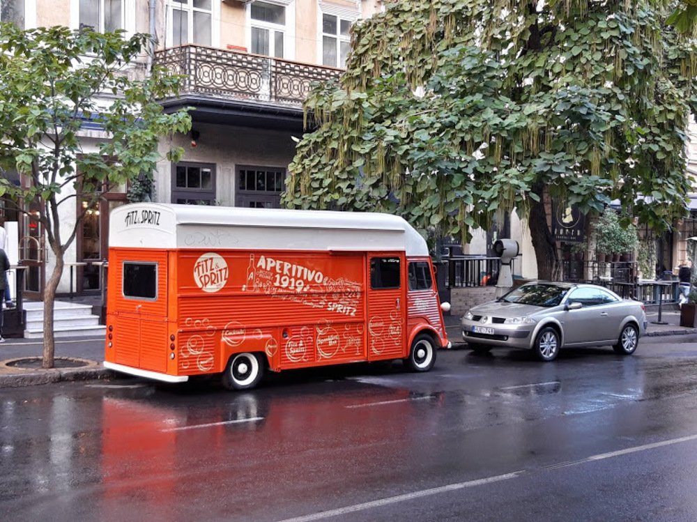 Photograph by Yurii Tofan