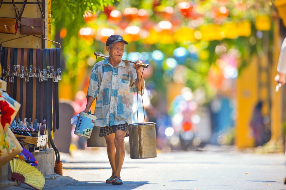 Photograph by Rin Võ