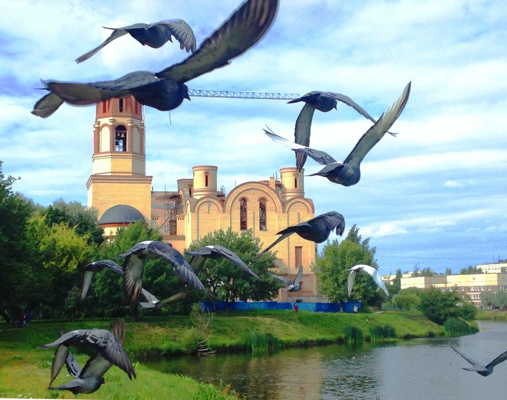 На реке Новой Храм-памятник