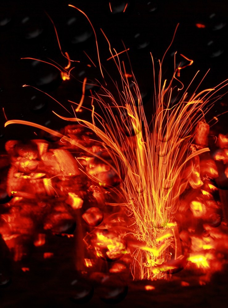 Не слезы, а искры!