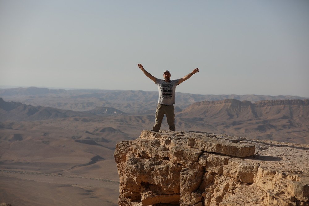 Photograph by Aleksander Goldshtein