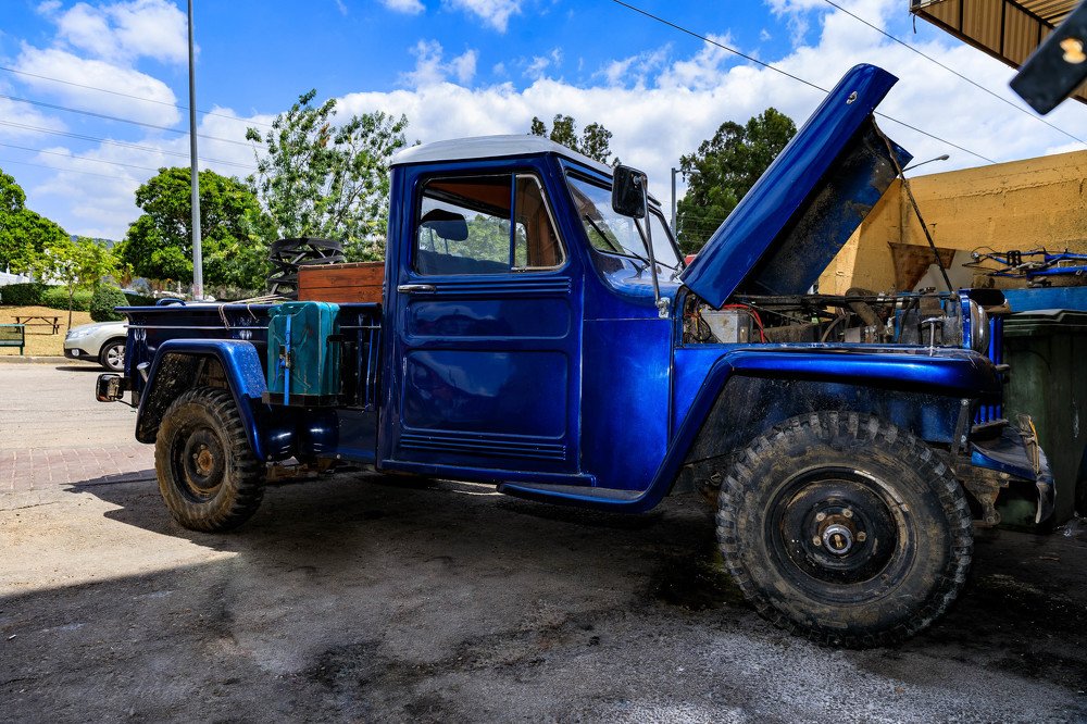 Photograph by Aleksander Goldshtein