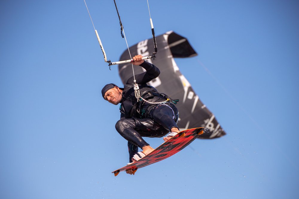 To see the world from a bird's-eye perspective.