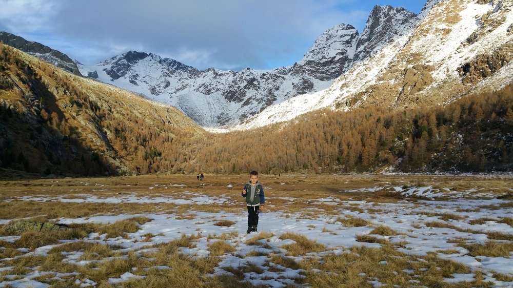 Photograph by Max Ischenko