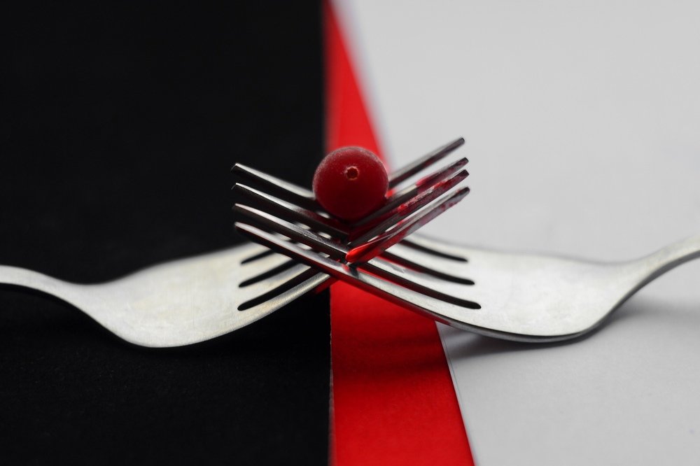 Противостояние.