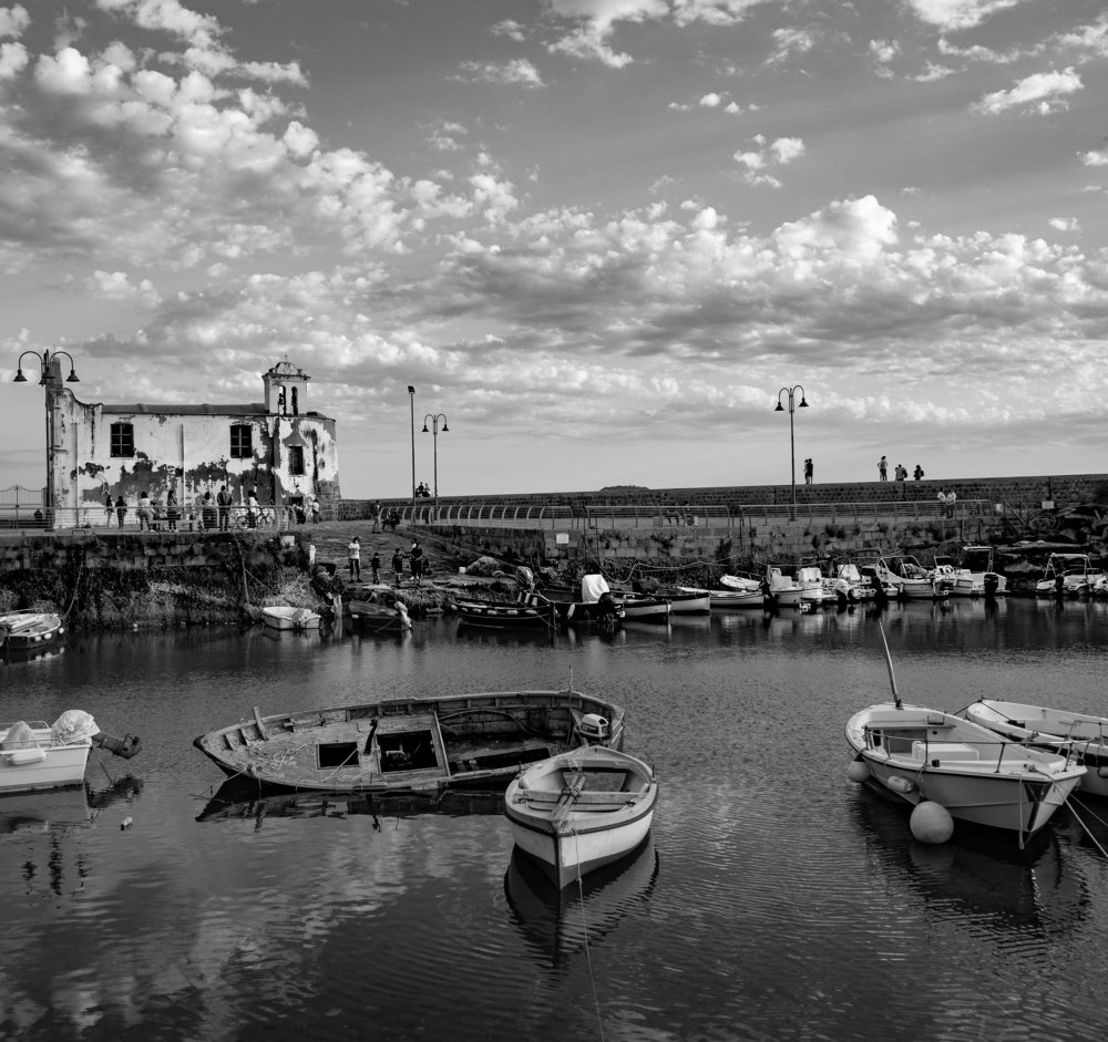 Photograph by Laurentiu Lazaroiu