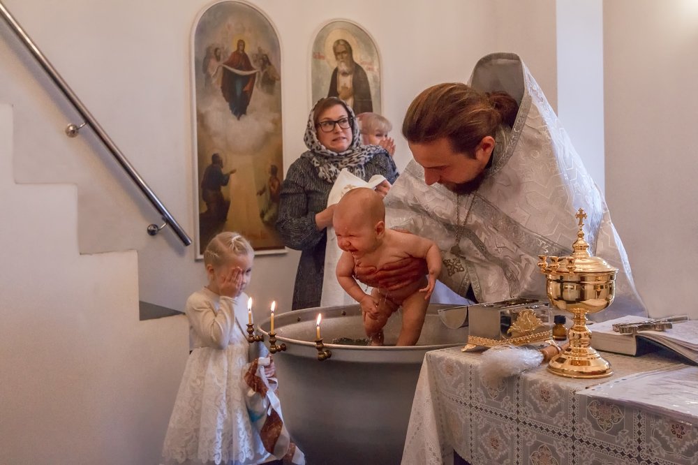 Крещусь, крещусь, ничего не боюсь!