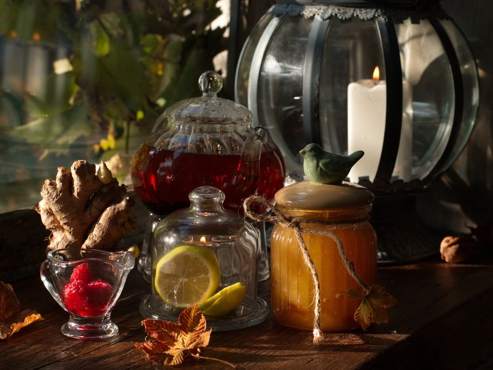 Чай с медом, лимоном, малиной и имбирем...Прорвемся!!!