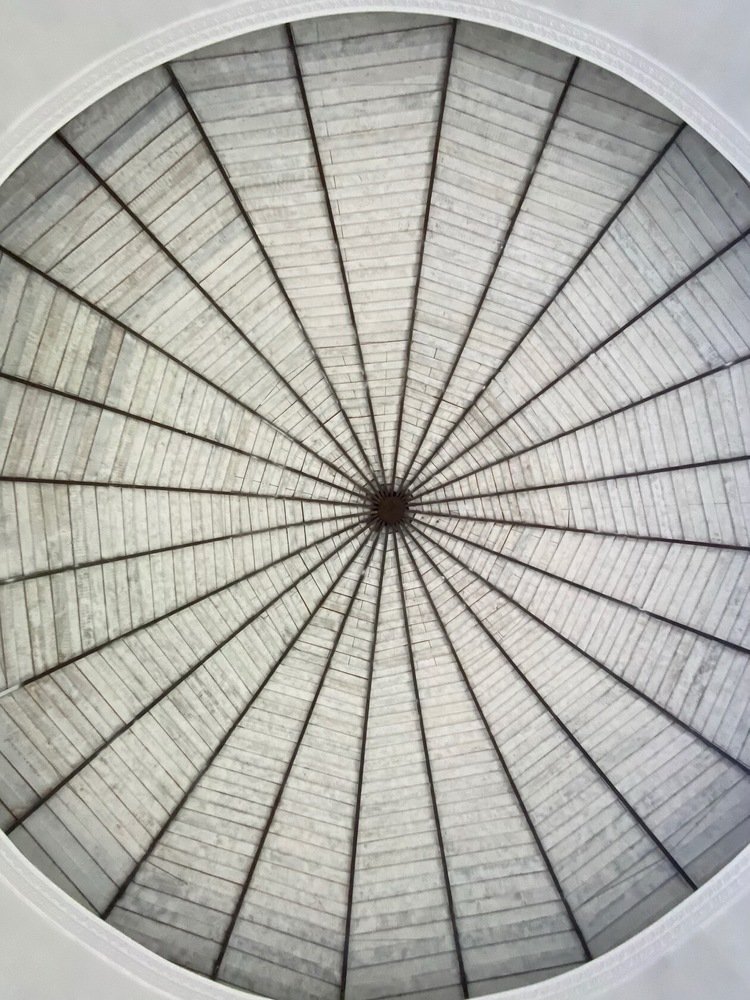 Абстракция купол