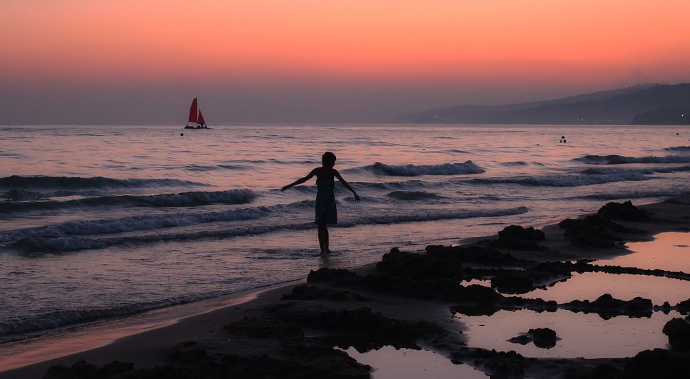 Бегущая по волнам...