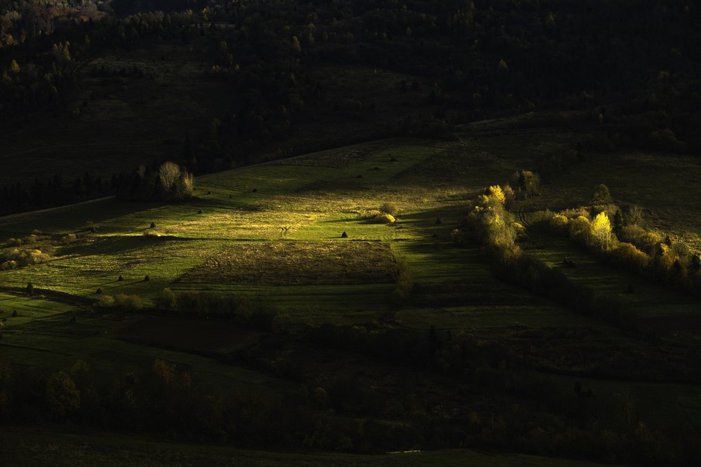 A cast of the setting sun