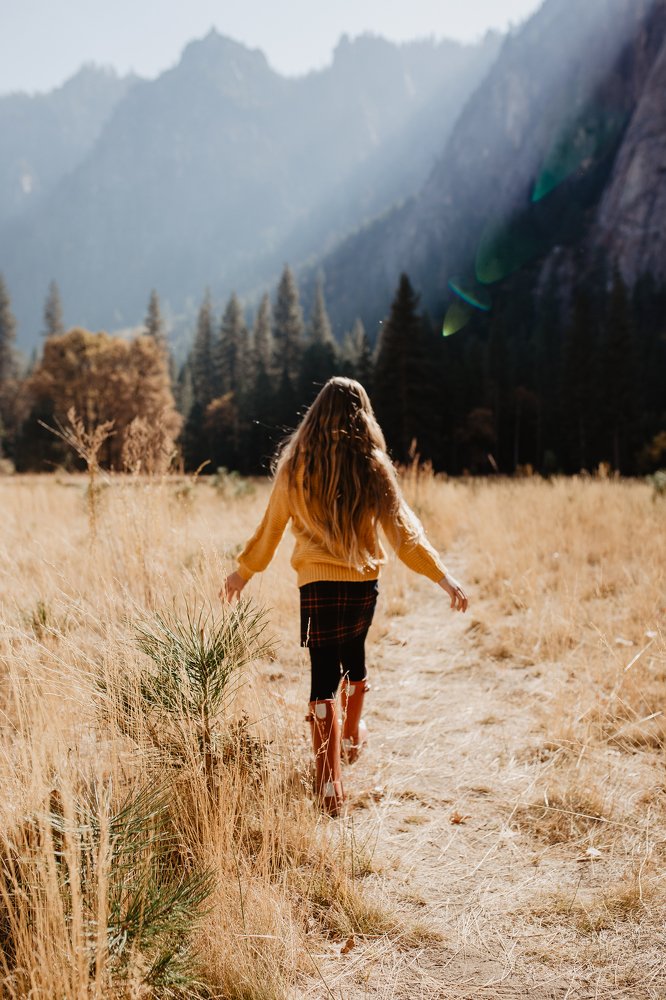 Photograph by Ruslan Pastushak