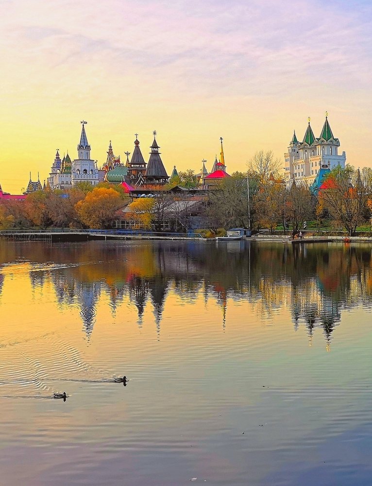 Закат на Серебряно-Виноградном пруду. Москва