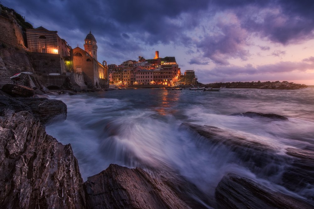 Photograph by Julio Castro Pardo