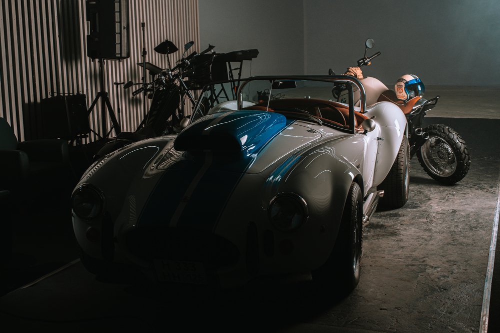 Photograph by ANTON KHOMENKO https://www.patreon.com/ant_vipp