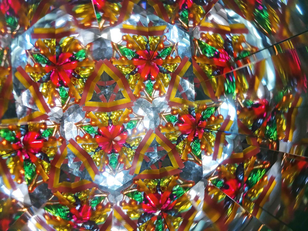 Калейдоскоп красок