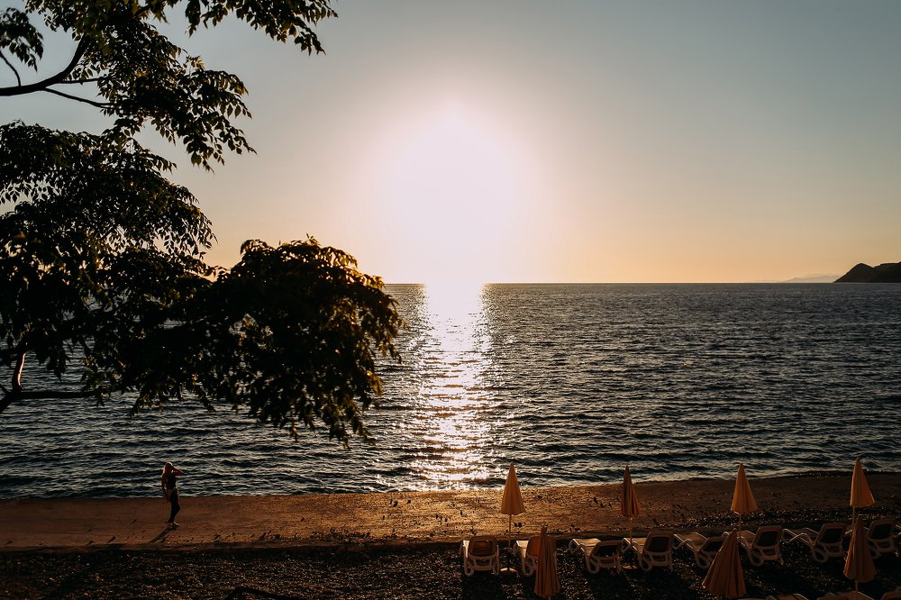 Photograph by Yura Marilov