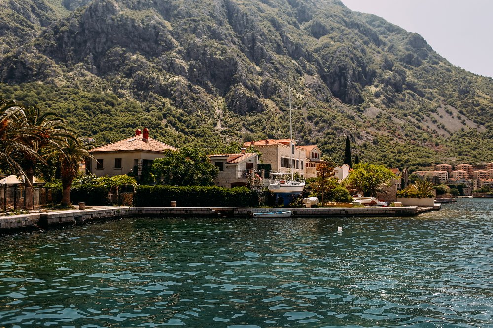 Photograph by Yura Marilov