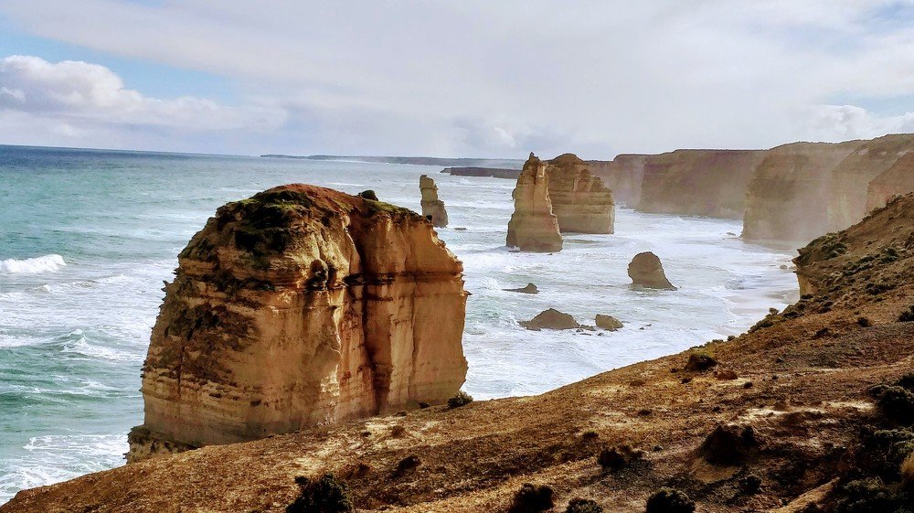 12 APOSTLES