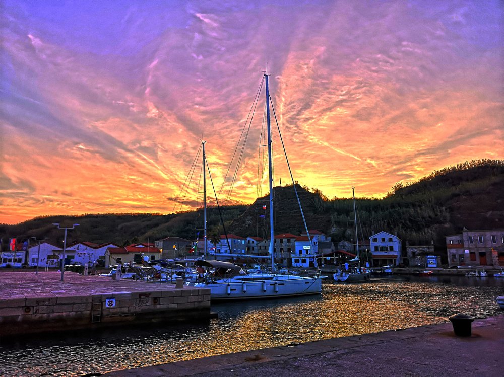 Фотография автора Katica Pecigoš-Kljuković