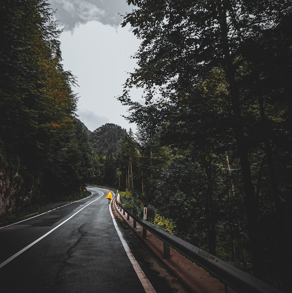 Сквозь горы...