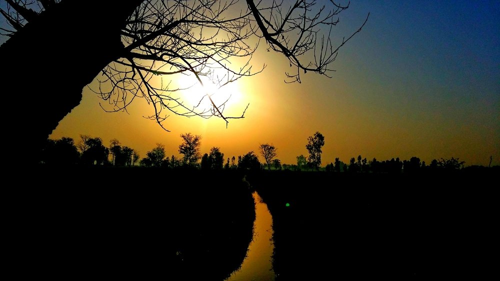 Photograph by Imran Allah Rakha